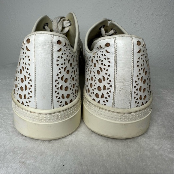 Alaia Size 9 White Tan Laser Cut
Leather Lace-Up Low Top
Sneakers - Picture 14 of 15